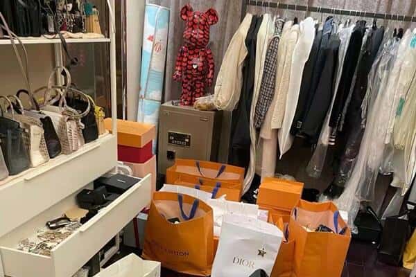 阿坝金川县回收一线品牌衣服